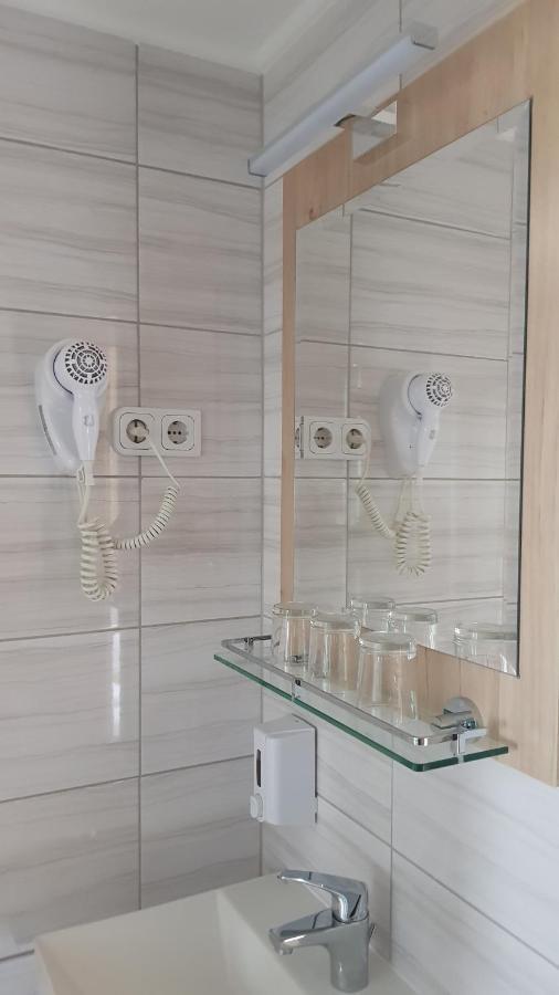 Hotel Rozsa Csarda Hegyeshalom Exteriér fotografie